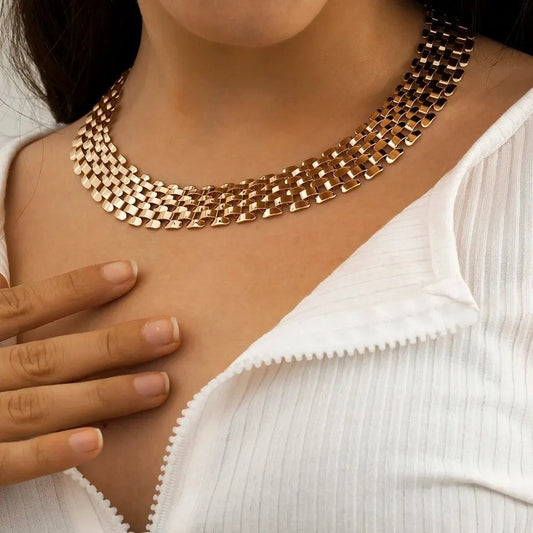 Athena Necklace Gold