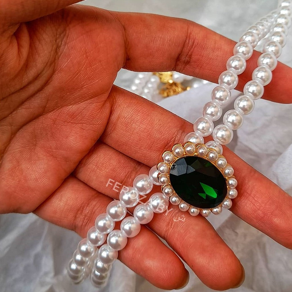 Emerald Pearl Necklace