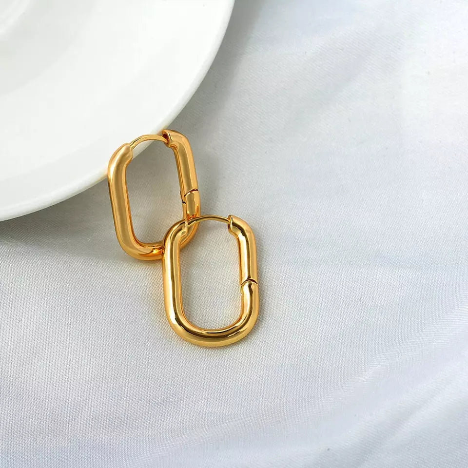 Chic O Shaped Mini Hoops