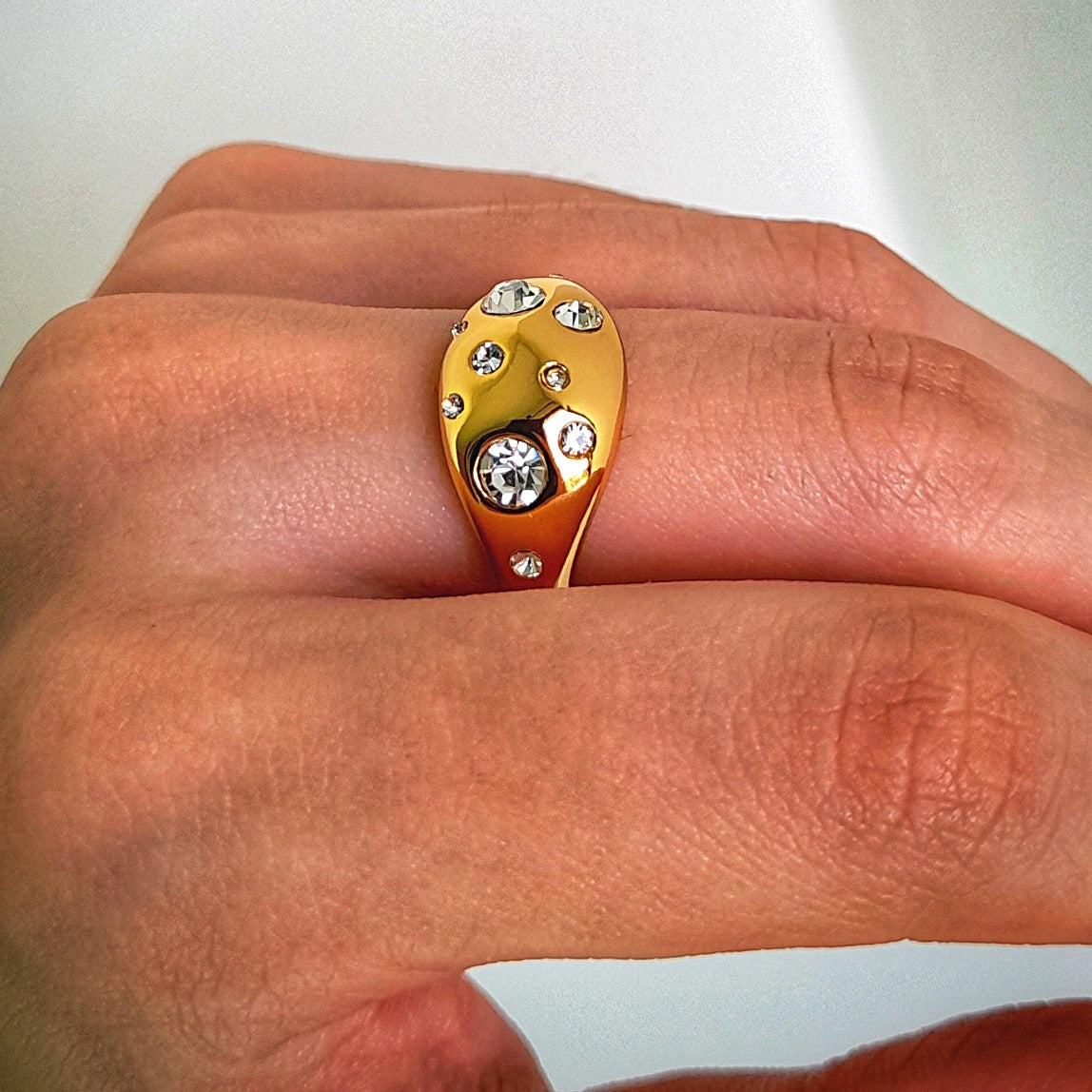 Dramatic Zirconium Gold Ring (Size US7)