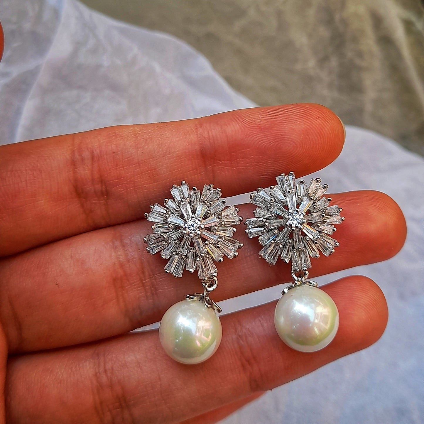 Snowflake with Hanging Pearl