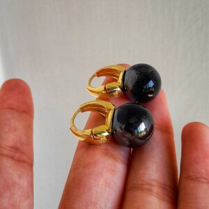 Metallic Grey Pearl Globe Earrings