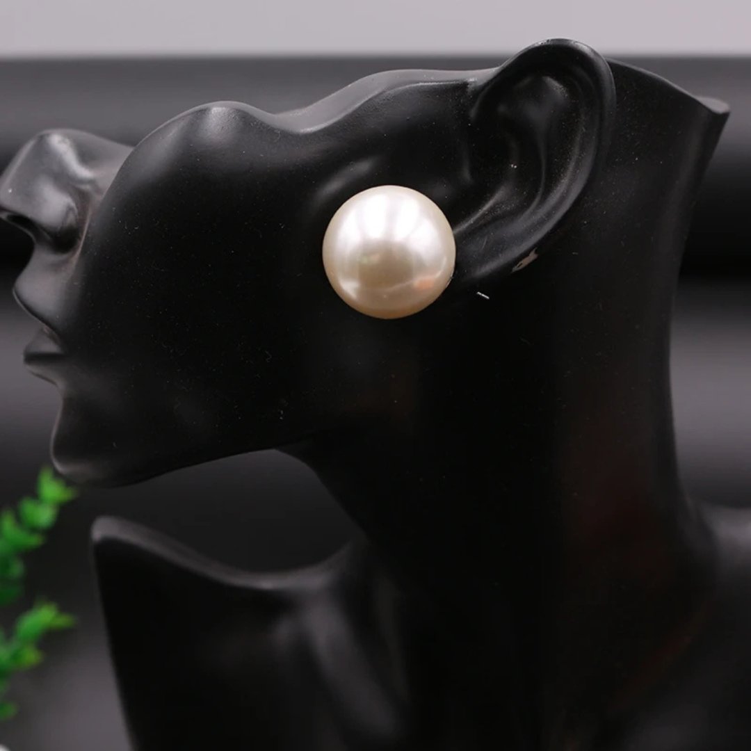 Oversize Round Pearl Earrings (25mm)