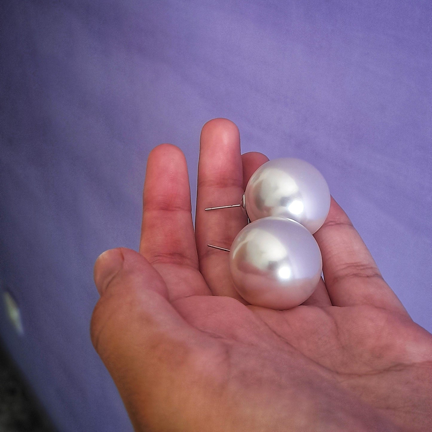 Oversize Round Pearl Earrings (25mm)