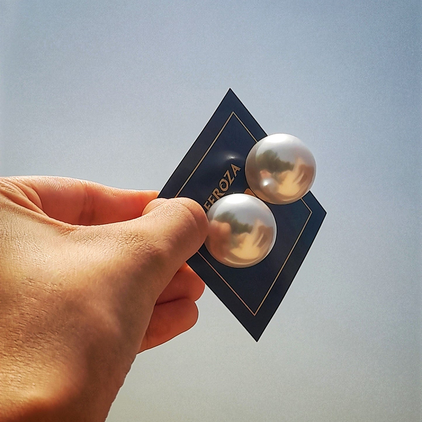 Oversize Round Pearl Earrings (25mm)