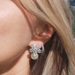 Snowflake with attached pearl Earrings