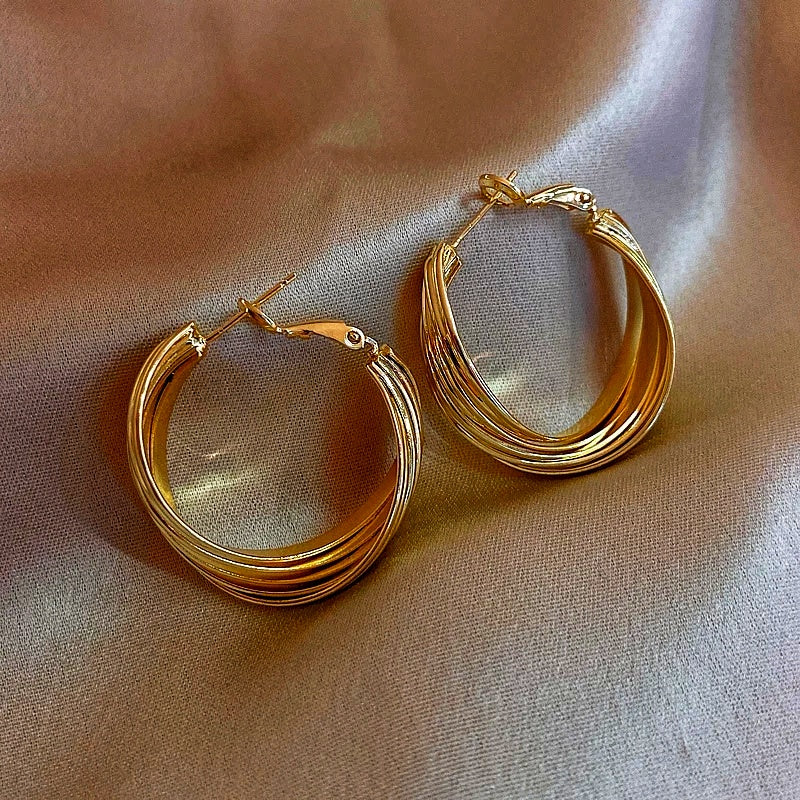 Gold Spinner Hoops