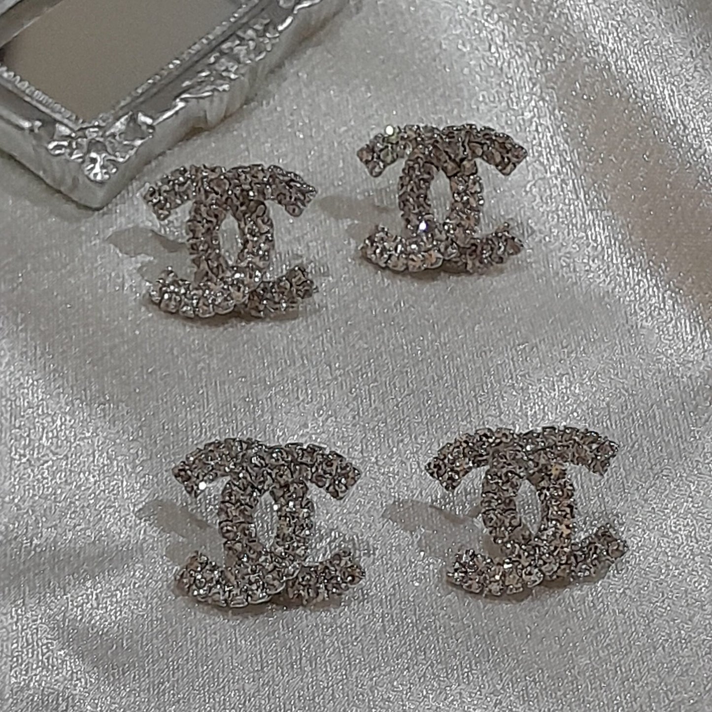 Zirconium Magic Earrings