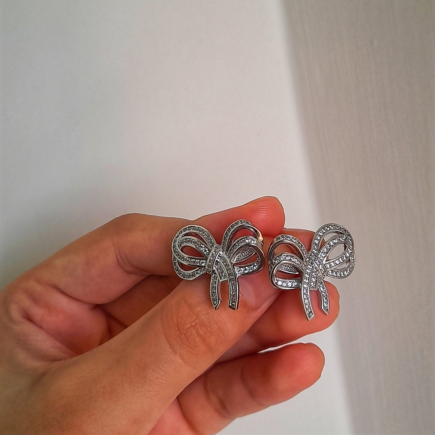 Zirconium Bow Earrings